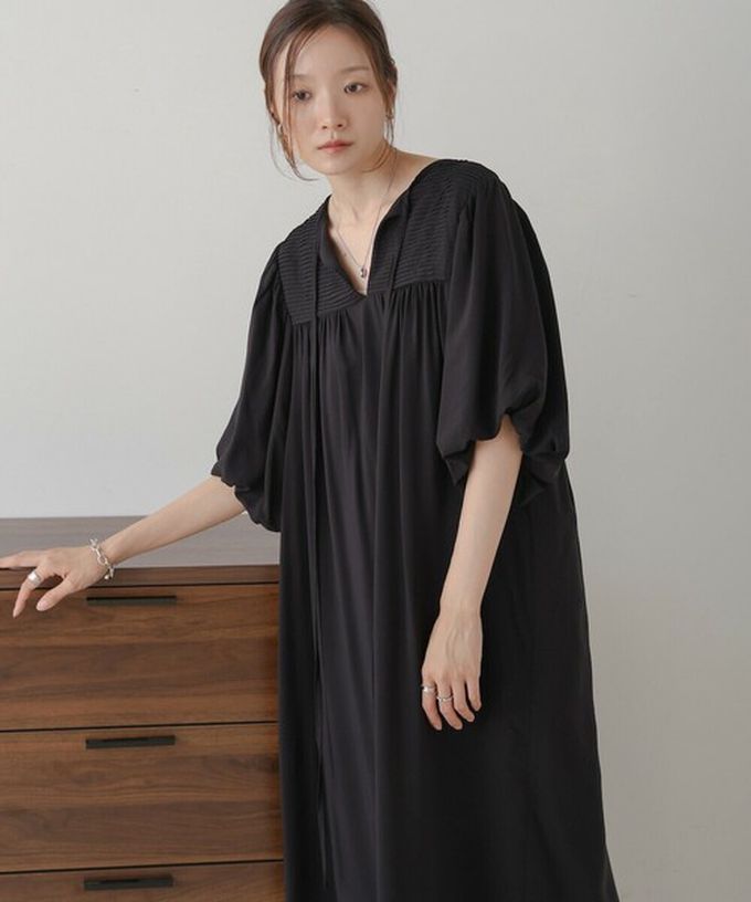 日本 Bab - 領口休閒綁帶泡泡短袖洋裝-經典黑 (M)