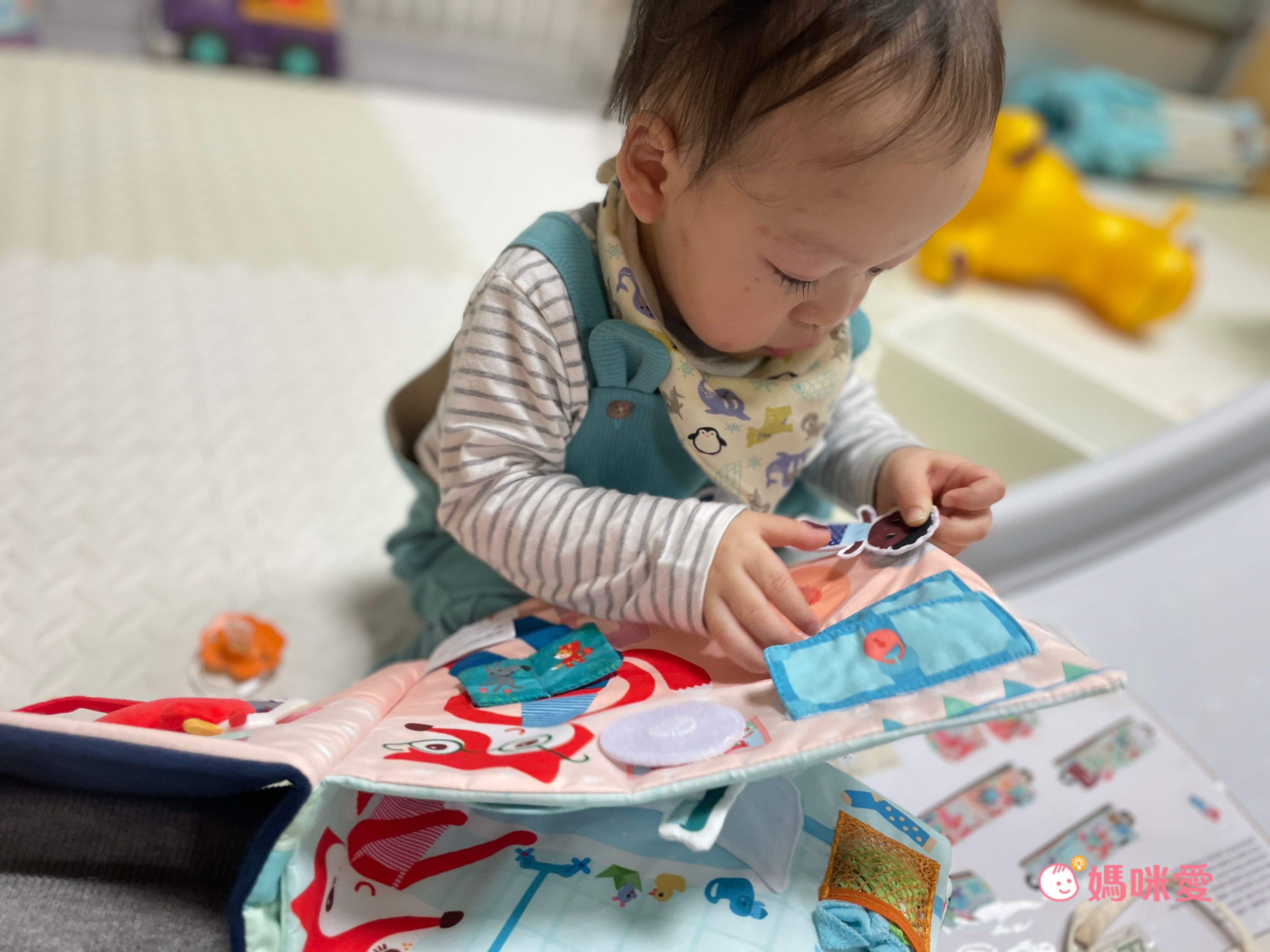 刺激五感【 比利時 Lilliputiens 】新生兒玩具｜寶寶布書