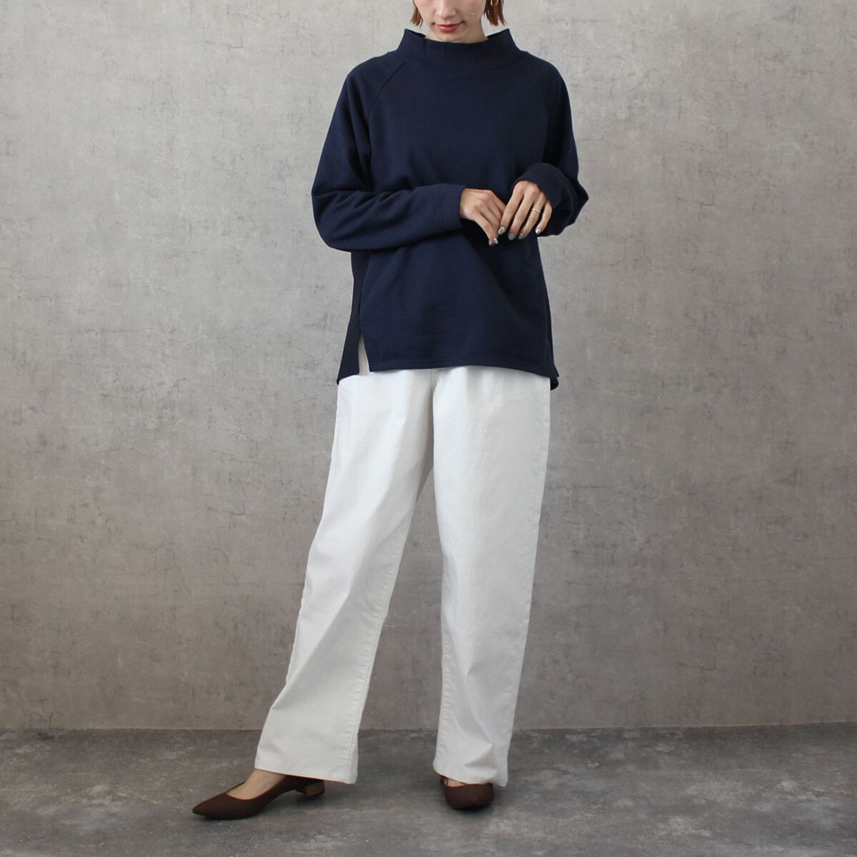 日本女裝代購 - [店員推薦] 柔軟透氣彈性修身長褲-白