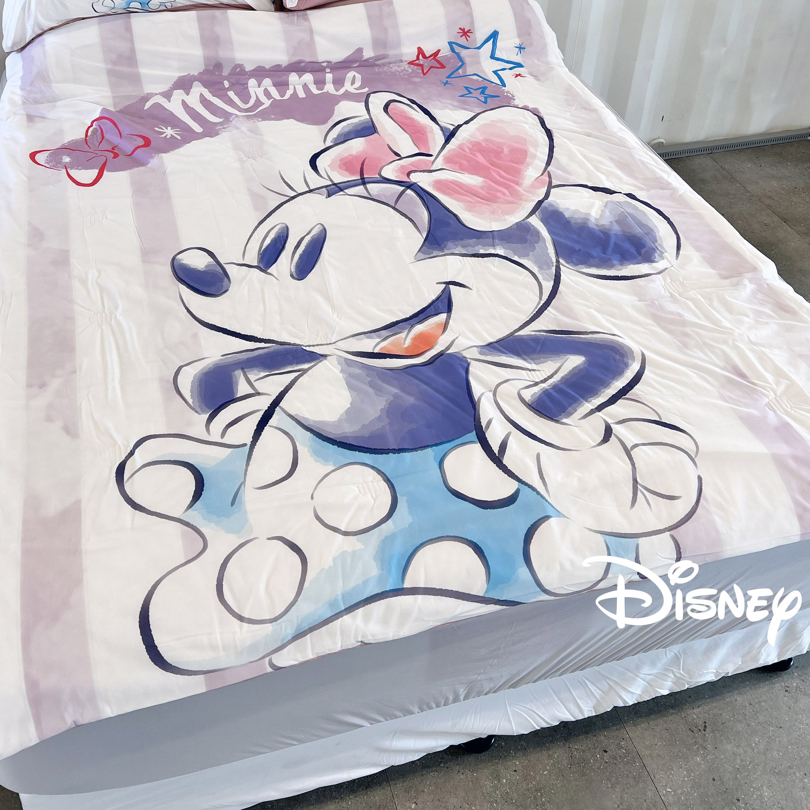 Disney 迪士尼 - 涼感冰絲被-叉腰米妮 (150X180cm)