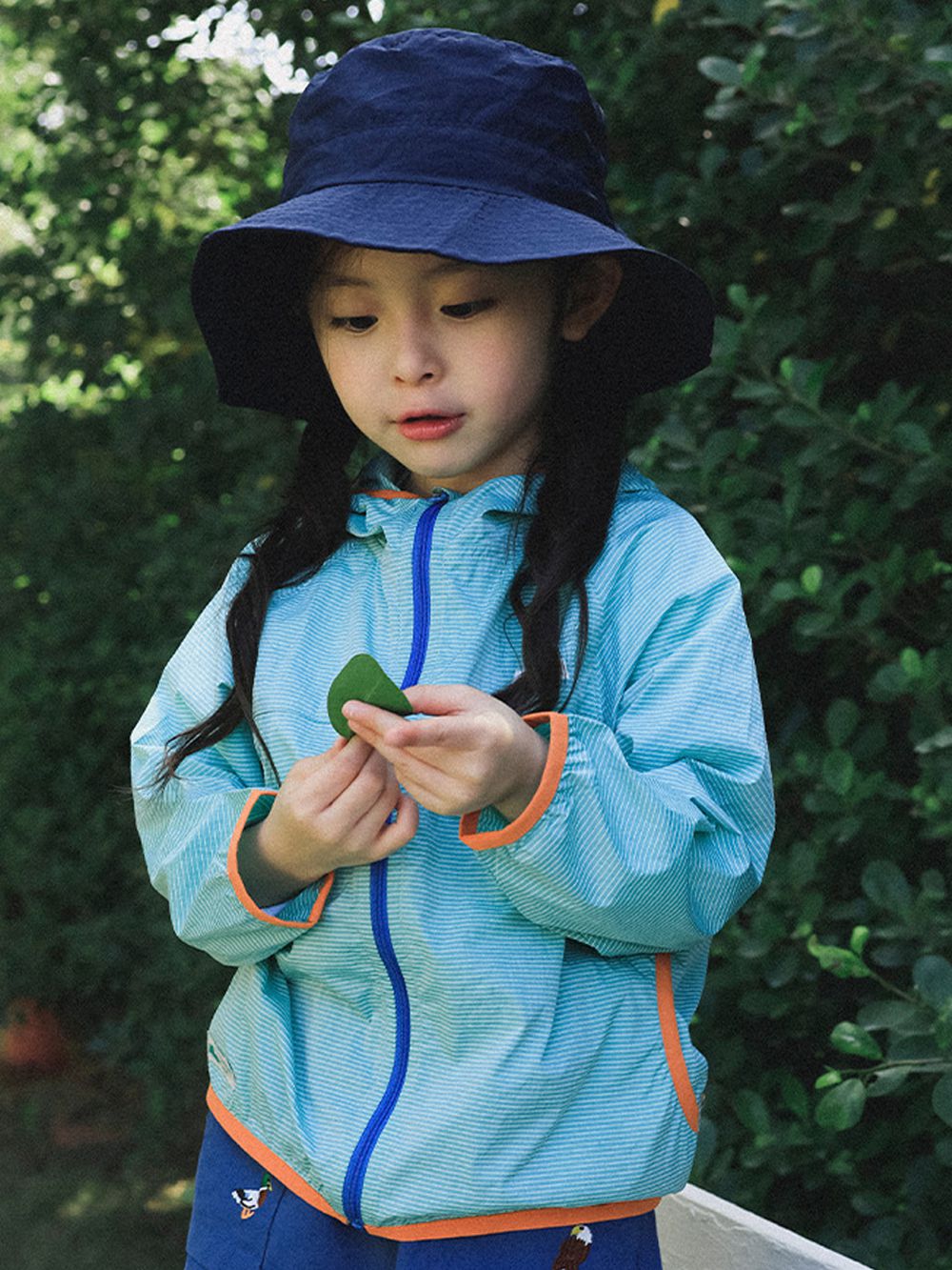 防潑水透氣連帽防曬外套-藍綠