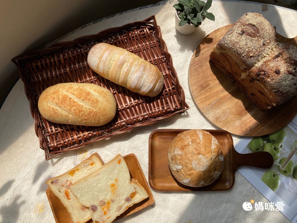 唐緹 TARTINE - 冷凍益生菌麵包兩組-伯爵紅茶核桃兩入、旺來乳酪兩入、香濃起司兩入、黃金紫芋吐司六片-總淨重約1550g