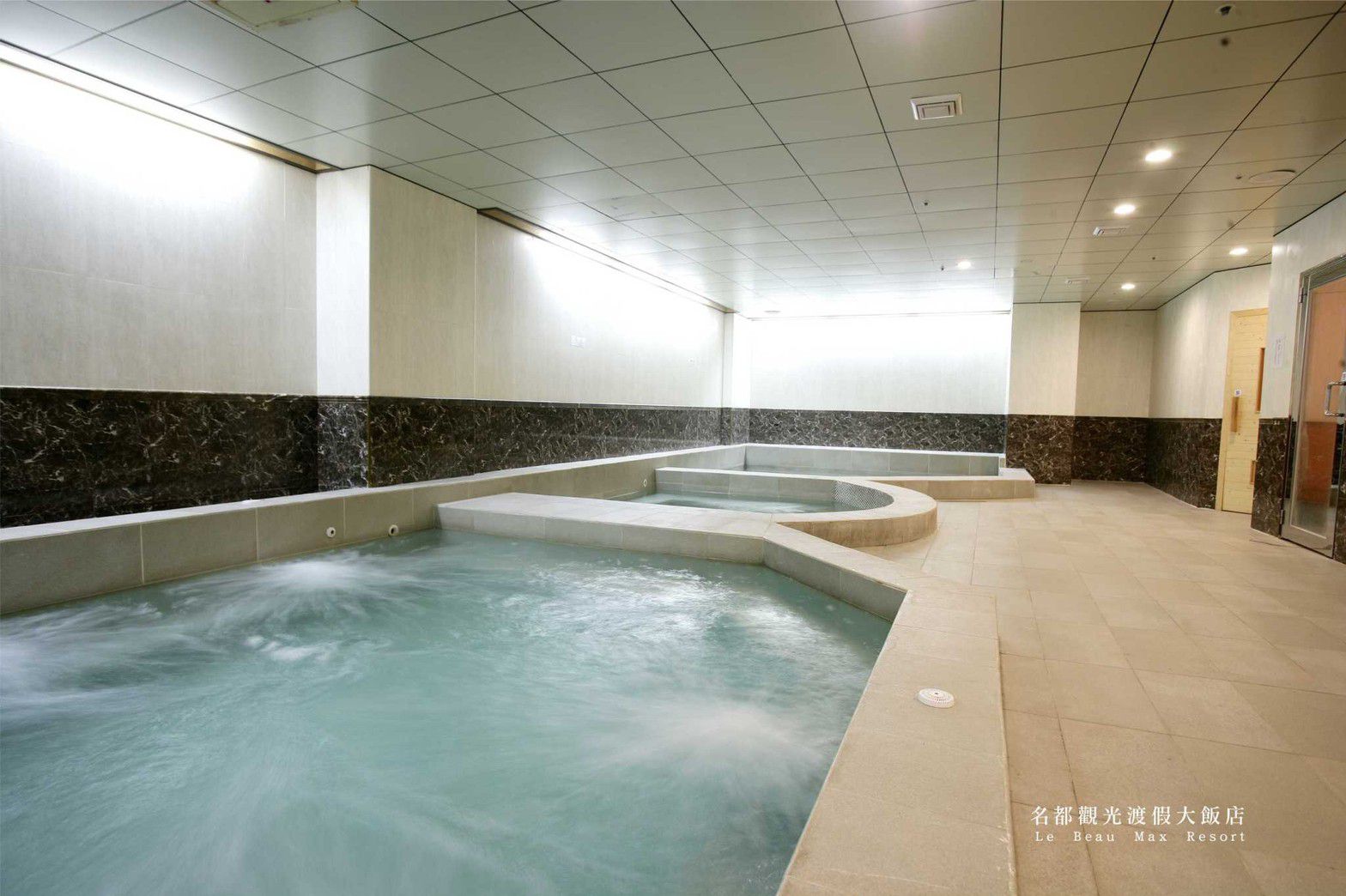 4.9折↘【名都觀光渡假大飯店】再送價值二千元「築夢森居」