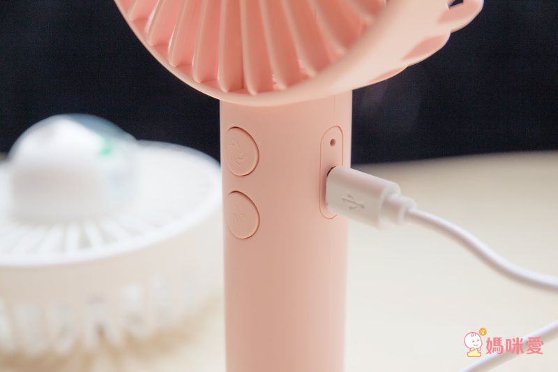 Hereu - 涼感霧化保濕風扇-鯨魚-粉