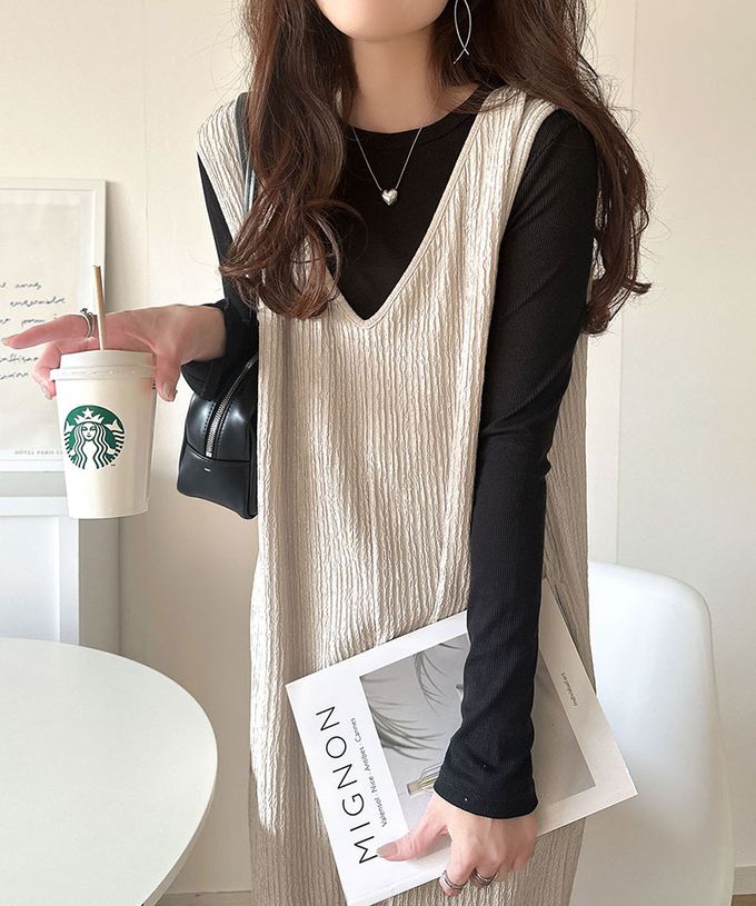 日本 Classical Elf - 前後2way領魅力緹花柔軟連身褲-黑