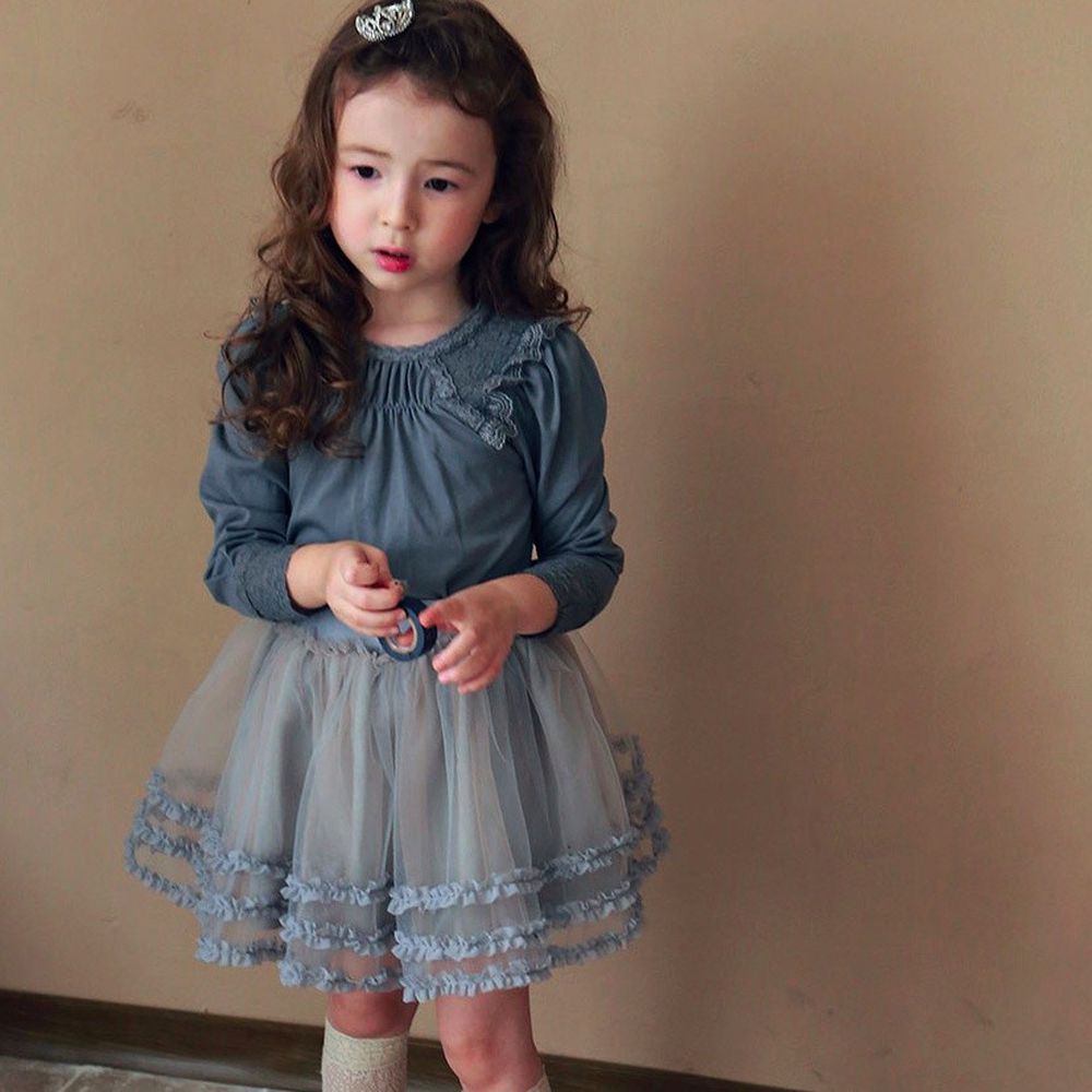 韓國 PuellaFLO - (現省50元)微抓皺領蕾絲袖口上衣+三層花邊網紗短裙-藍