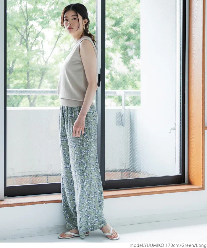 日本 COCA - 100%嫘縈 涼爽印花修身寬褲-葉子紋-檸檬黃