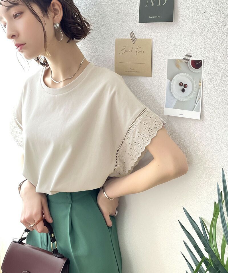日本 Classical Elf - 100%棉 透氣蕾絲拼接短袖上衣-灰米