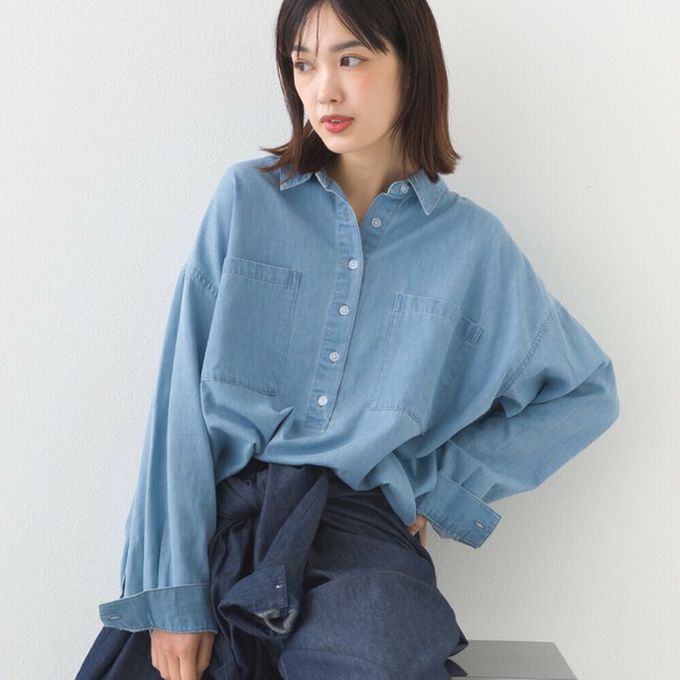 日本 OMNES - 丹寧感透氣俐落排扣長袖上衣-深藍