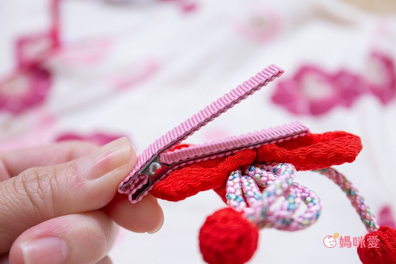 日本服飾代購 - 日式傳統蝴蝶結髮夾-繩式-粉 (FREE)