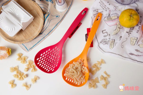 日本HOME chef - 【日本製】耐熱濾網勺(紅)