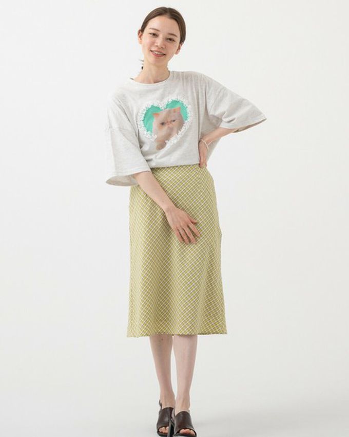 日本 gleam - 厭世貓咪愛心蕾絲寬大風短袖T恤-藍貓-炭黑