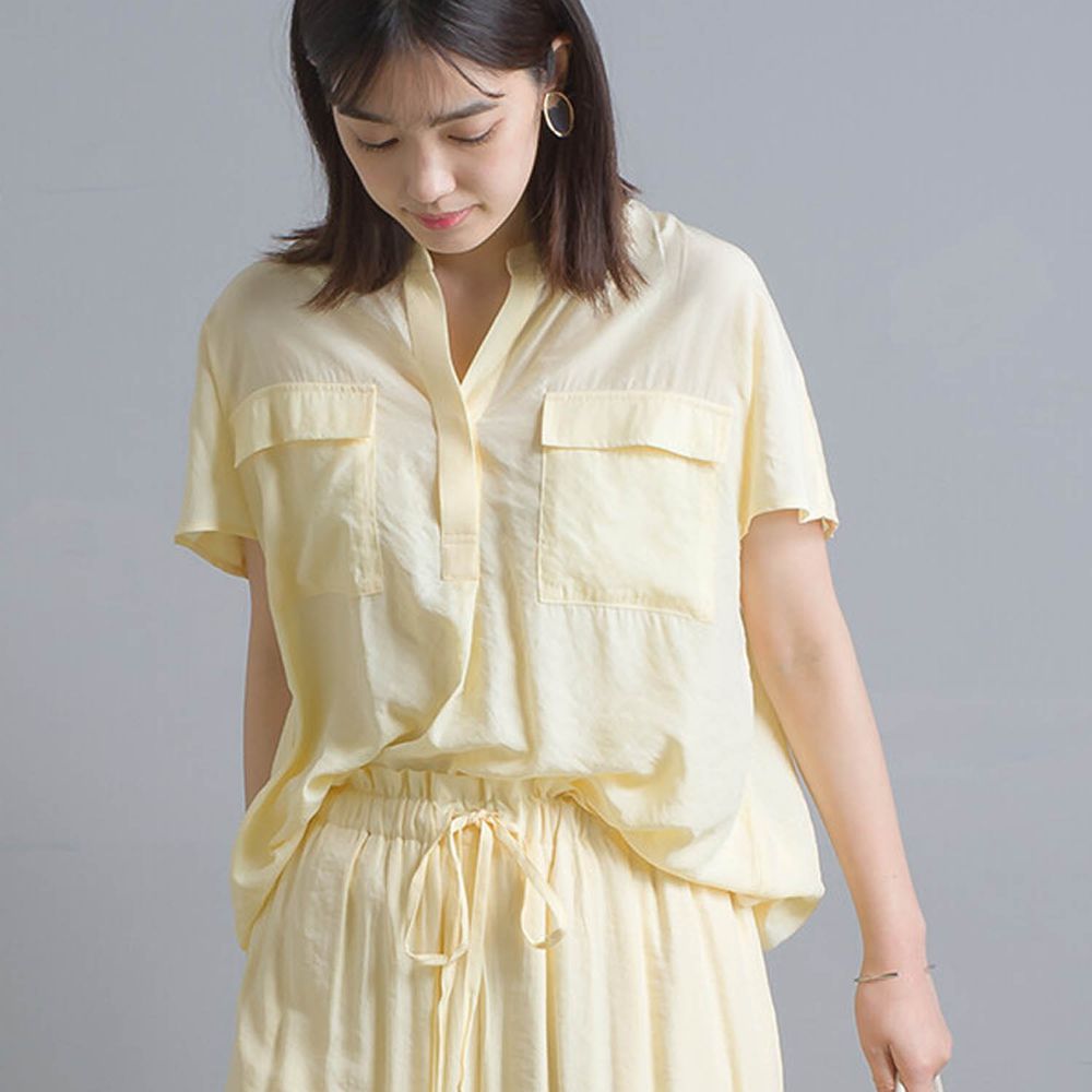 日本 OMNES - 氣流染質感V領雙口袋短袖襯衫-黃 (F)