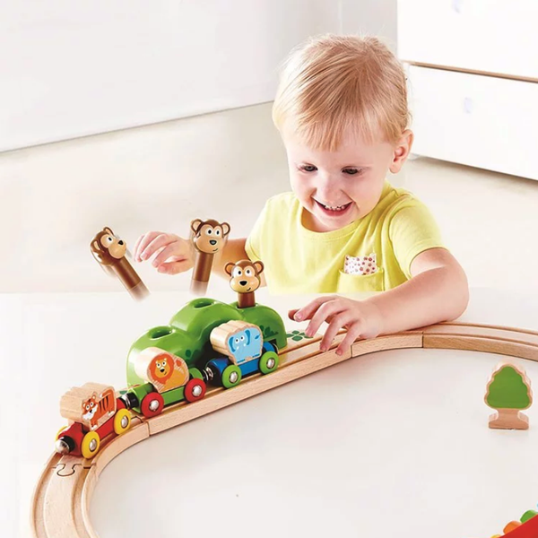 超酷太陽能車／高鐵車站加入！❤ 德國 Hape 軌道車 ❤ 車車控最愛豪華軌道