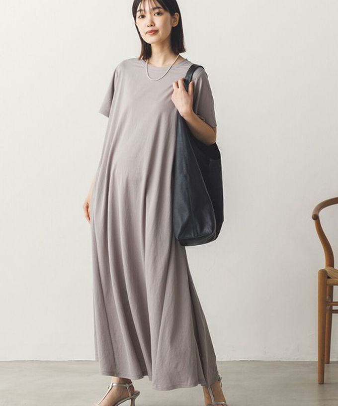 日本 Sans Souci 34+ - 接觸涼感 嫘縈傘擺素色短袖洋裝-咖啡棕