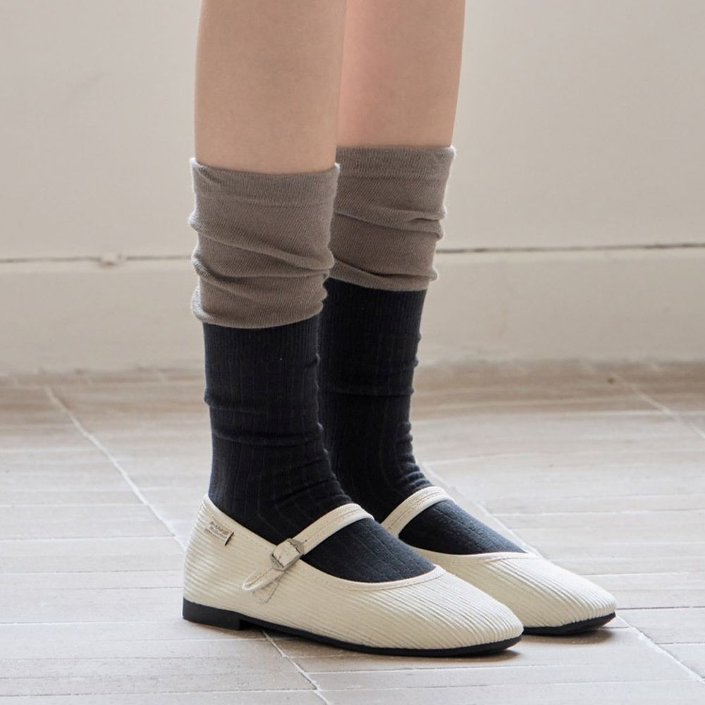 韓製拼接風格膝下襪/中長筒襪-灰棕X黑 (Free[230~260mm])