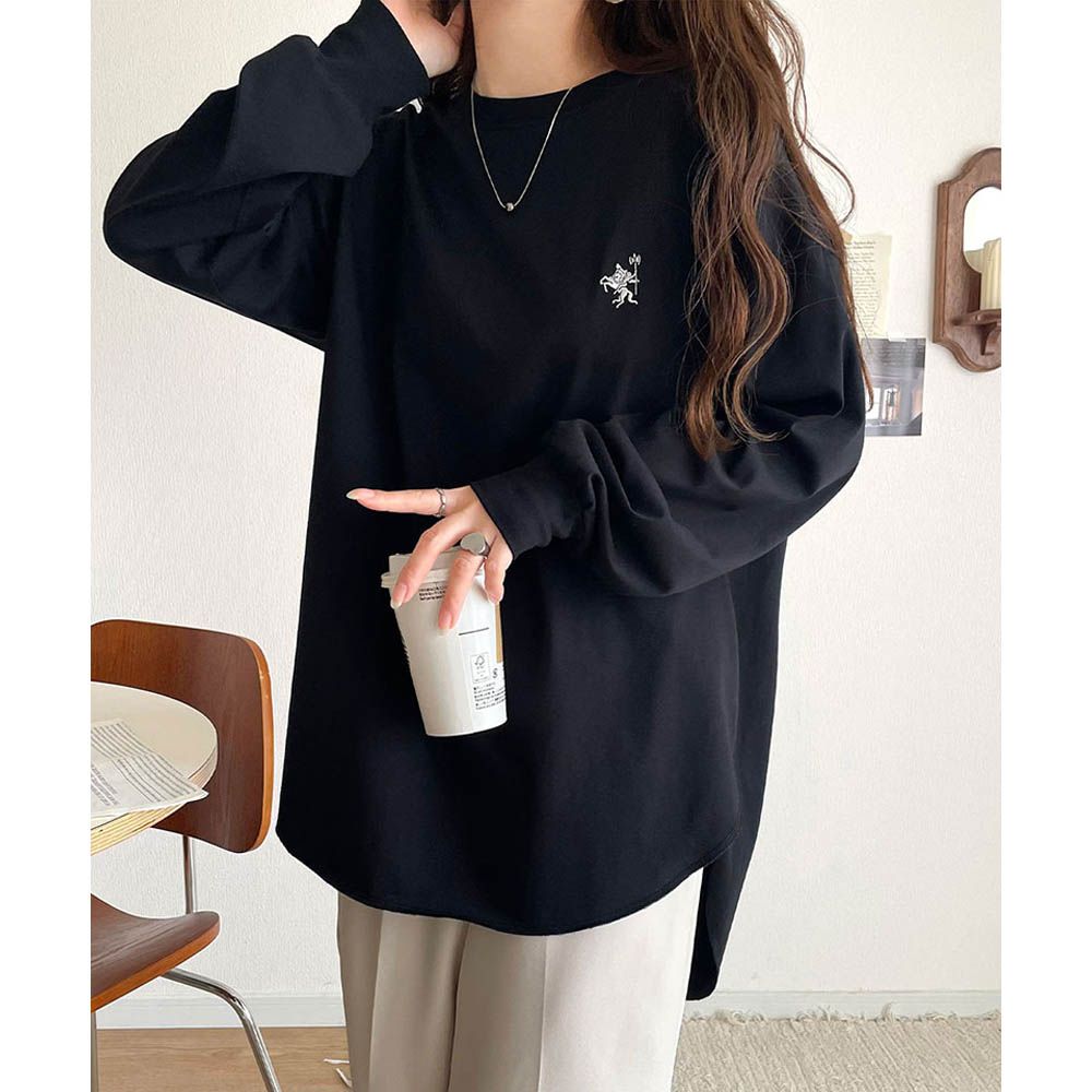 休閒背扣logo刺繡寬版長袖上衣-黑