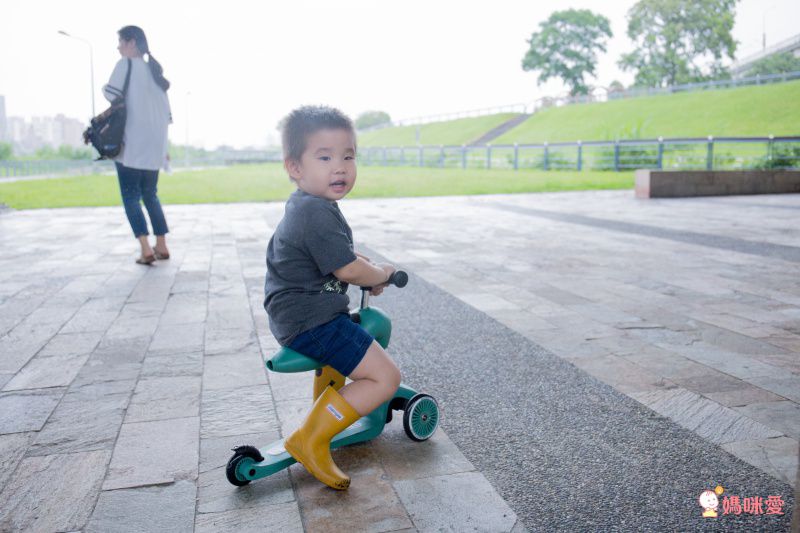 奧地利 Scoot & Ride - Kick1 Cool飛滑步車/滑板車-米色