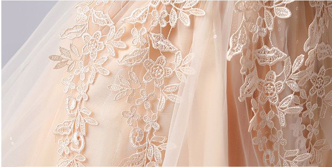 蕾絲圓領前短後長小禮服-香檳色
