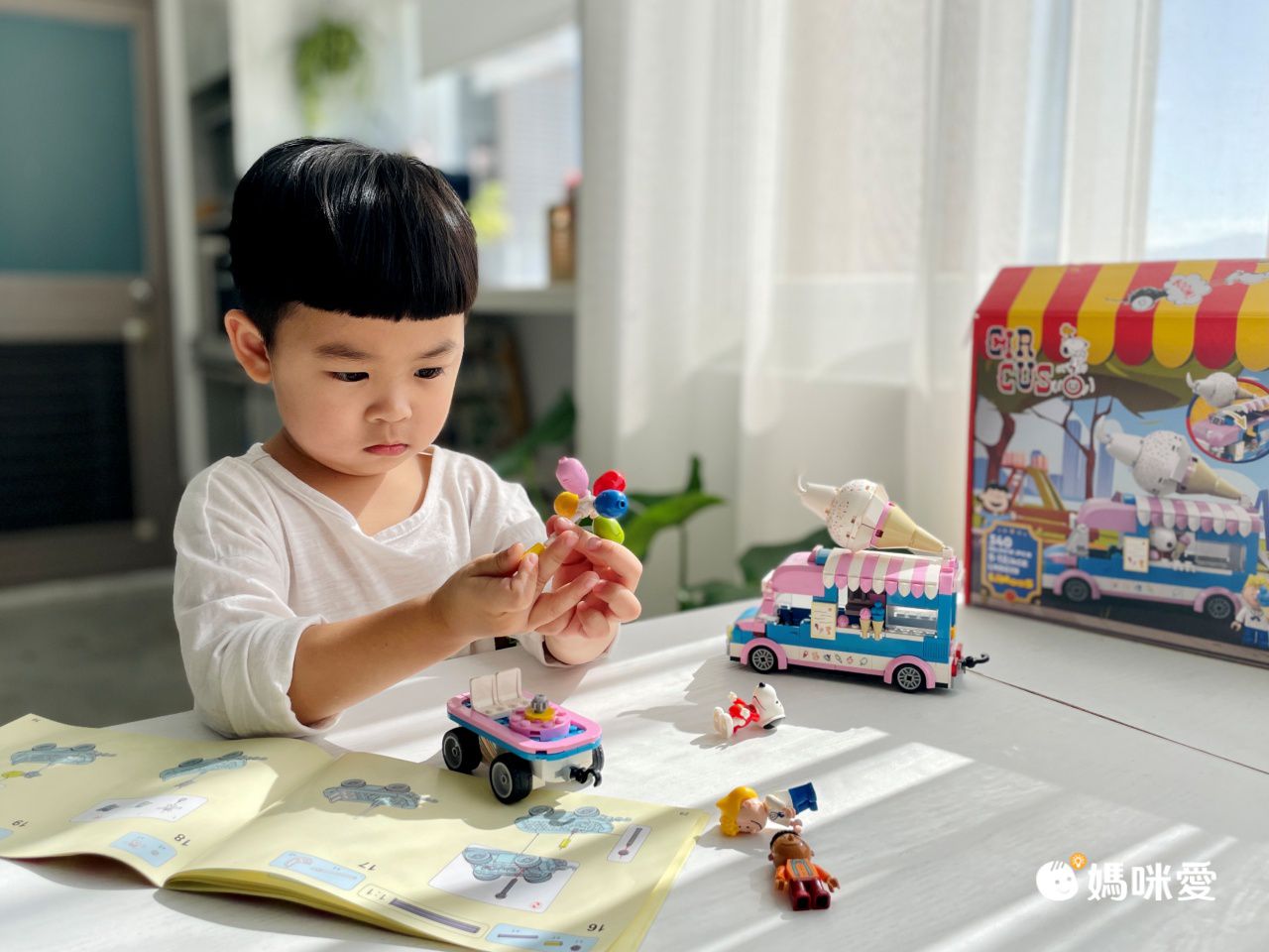 \全網最便宜/限時6折起！超夯卡通積木【史努比｜櫻桃小丸子】