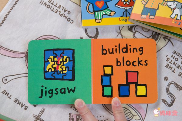 MAISY LITTLE LIBRARY/4 IN 1-盒裝書.內含4本硬頁書