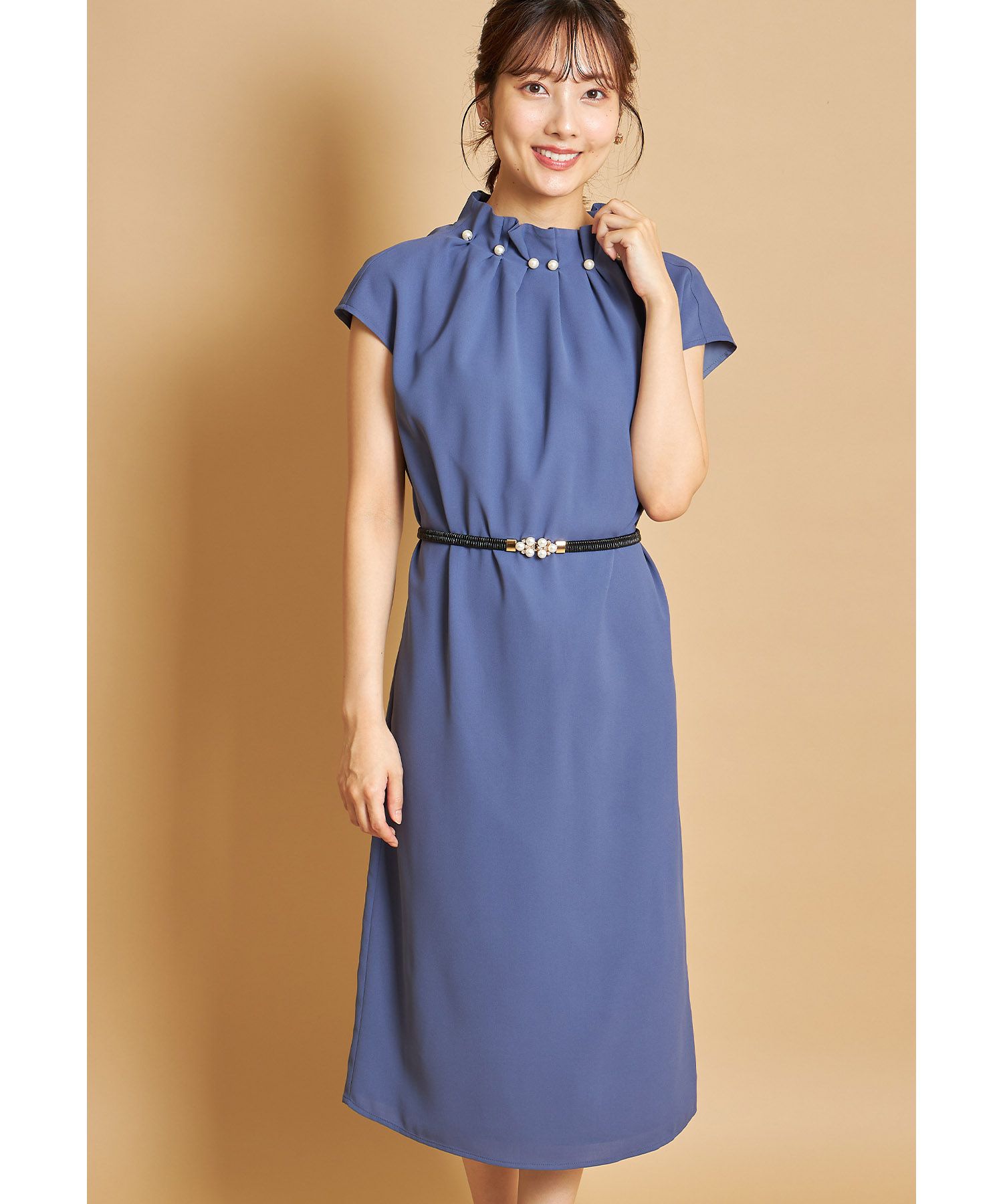 日本 tocco-closet - 高雅珍珠皺摺簡約洋裝-知性黑