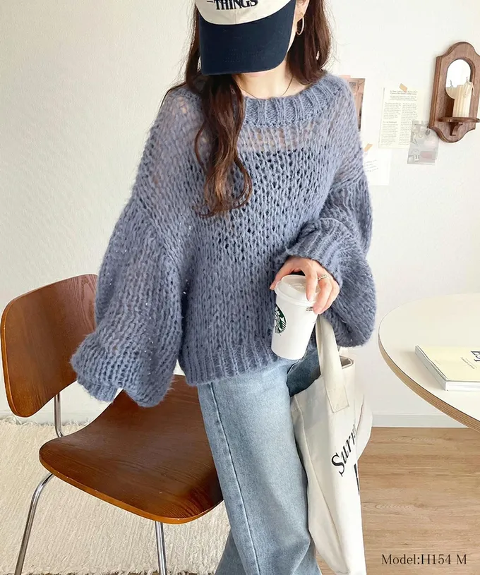 日本 Classical Elf - 甜美船領針織洞洞大寬袖毛衣-炭灰