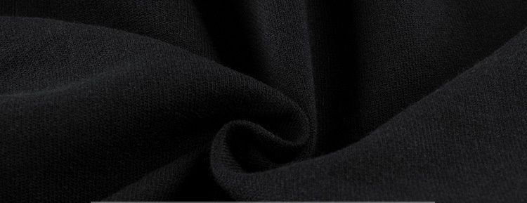 純棉腰鬆緊休閒五分褲-英文字-黑色