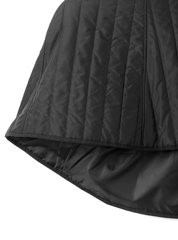 日本 GRL - 優雅絎縫立體修身傘裙-黑