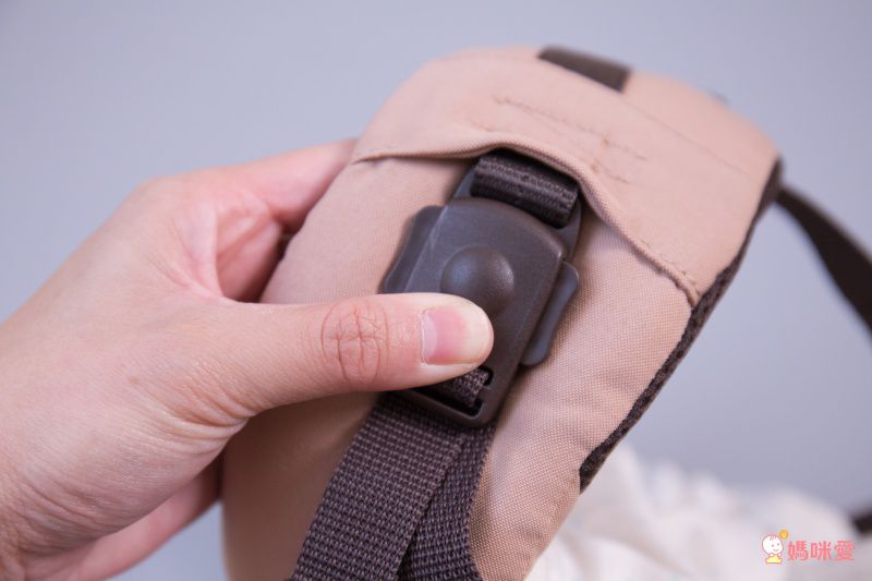 解放媽咪的肩腰背！【日本 Combi】透氣減壓腰帶式背巾♡