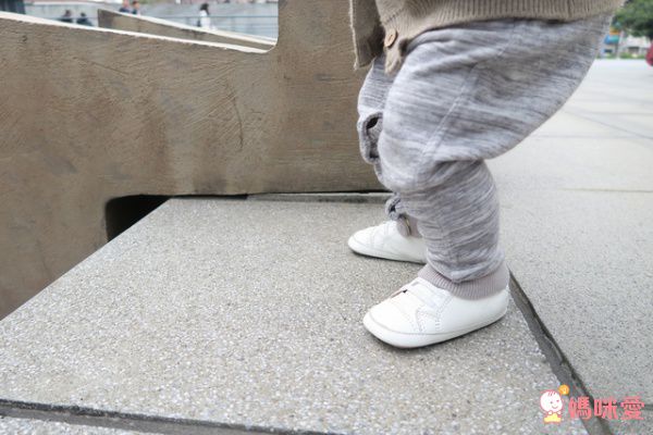 【澳洲設計師品牌old soles】頂級真皮 全程手工製作 休閒鞋/學步鞋/娃娃鞋