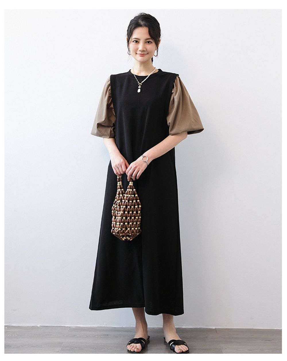 日系拼接假兩件泡泡袖洋裝-咖啡色