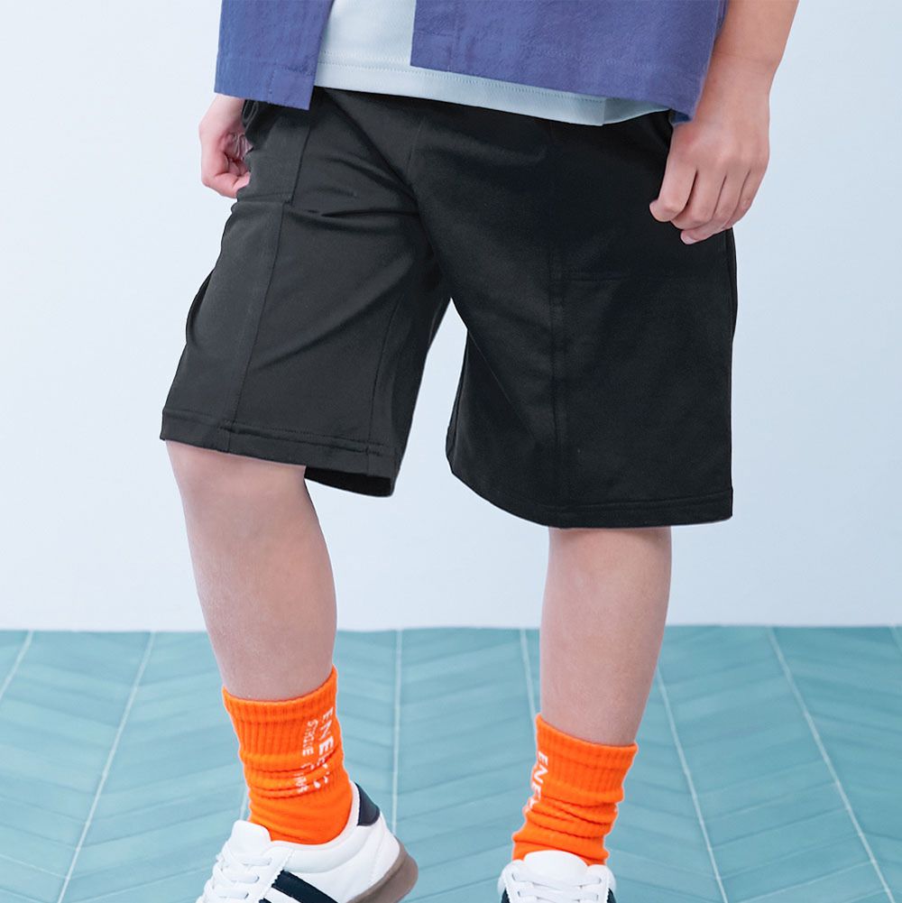 [快乾防皺]可烘乾防污機能五分褲-黑