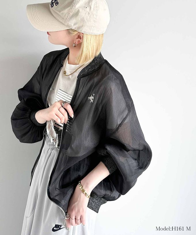 日本 Classical Elf - 輕盈透膚微光澤拉鍊薄外套-黑