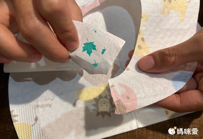 akachan honpo - 3層拋棄式圍兜20入-動物