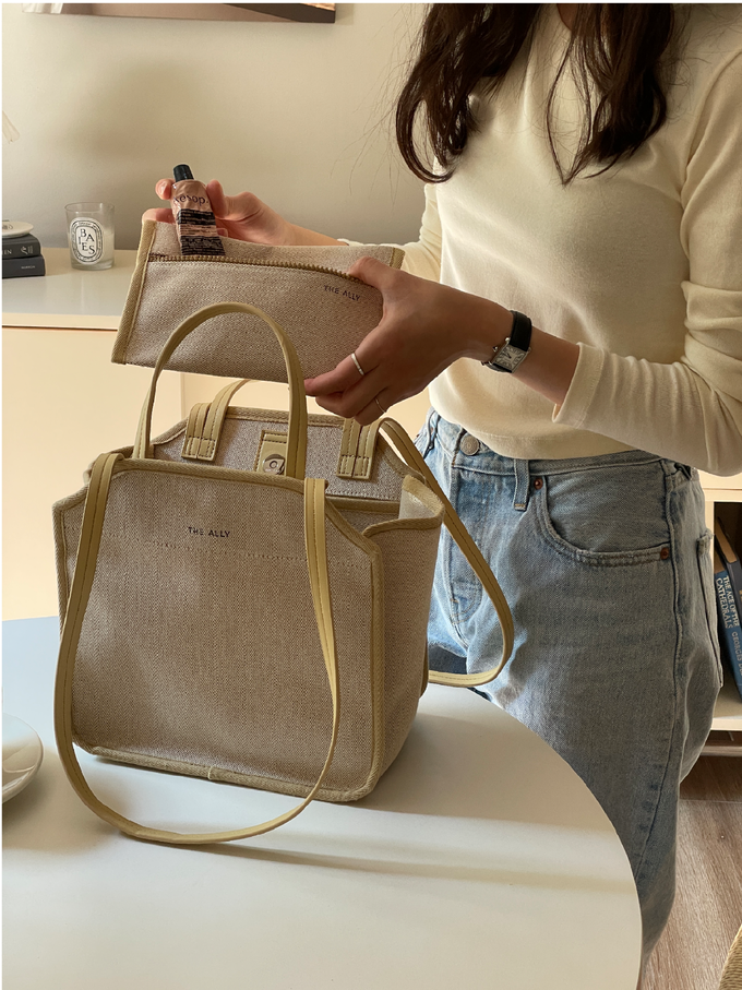 韓國 THEALLY - (附小袋)質挺帆布方包手提/肩背包-奶油黃 (中)