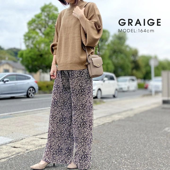 日本 Legato Largo - 輕量PU時尚斜背mini手機包-GBE灰棕 (13x18x4cm 肩背約103~128cm)