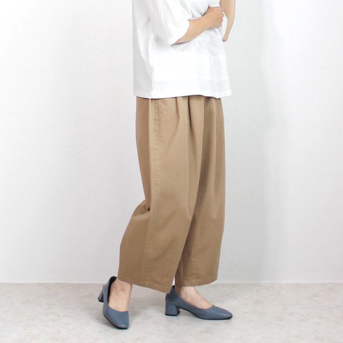 日本女裝代購 - [熱銷款] 超藏肉休閒錐形美腿褲-卡其