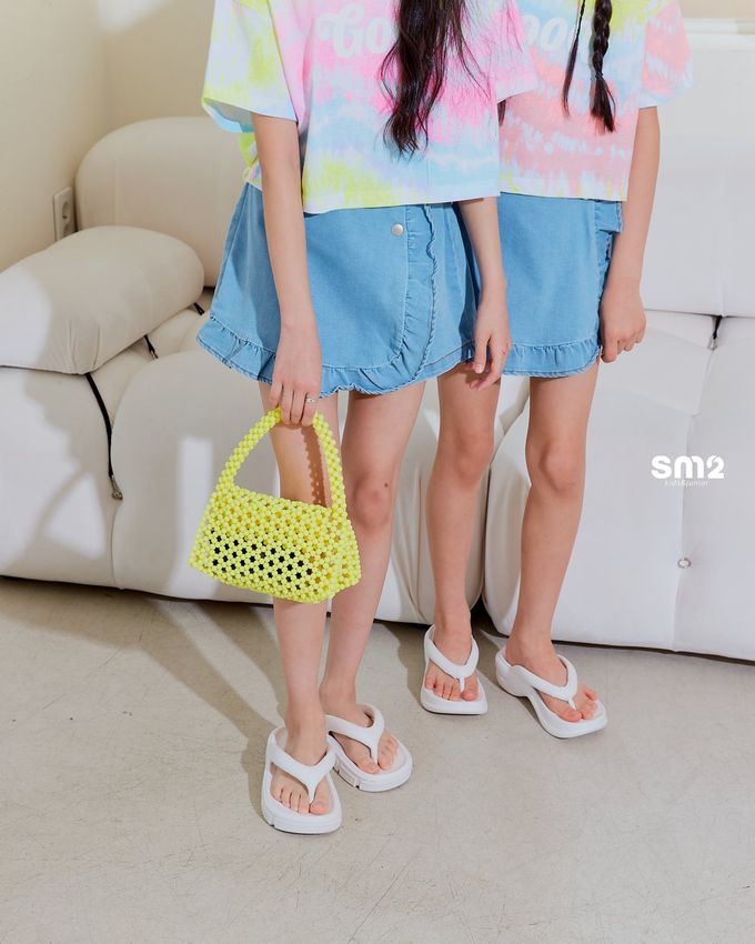 韓國 sm2 - 荷葉剪裁牛仔銀釦片裙褲-水洗藍