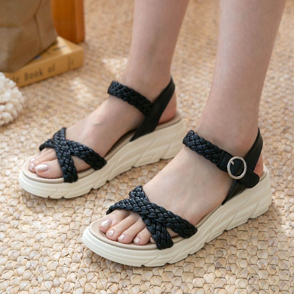 防水X防滑交錯編織帶輕量厚底涼鞋(5cm)-黑