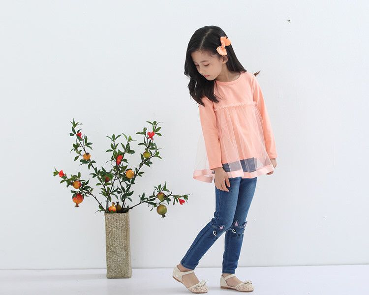 日本 Maison de Ravi - 貓咪刺繡牛仔長褲-淺藍