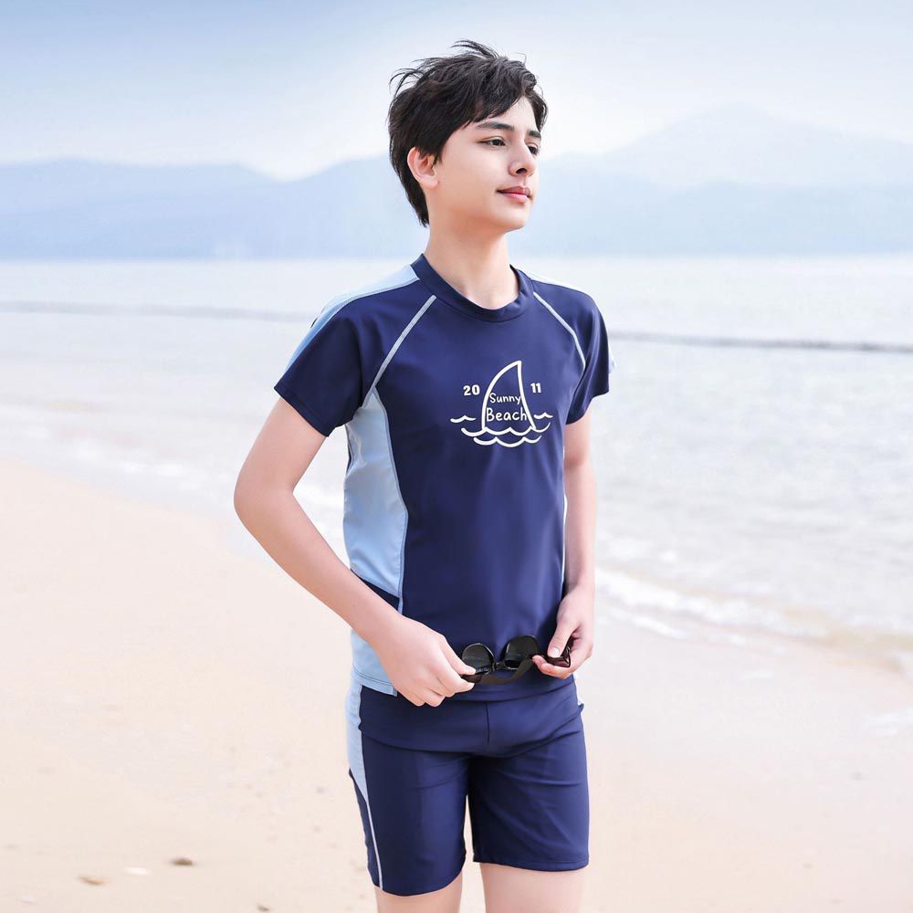 大童男孩短袖泳衣套裝(二件組)-鯊魚鰭-深藍色-泳衣、泳褲