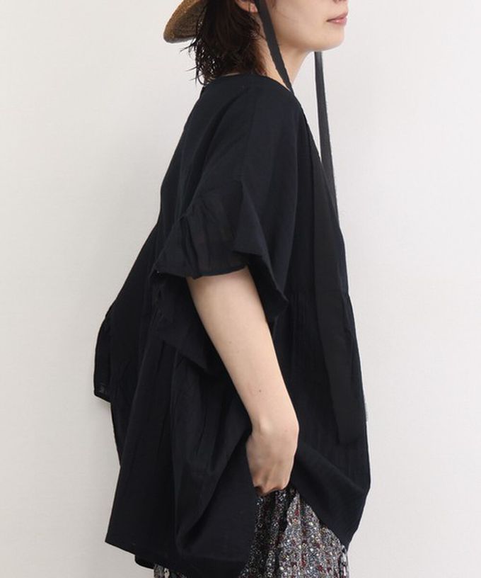 日本 Lupilien - 印度棉 緹花拼接感喇叭短袖上衣-米白