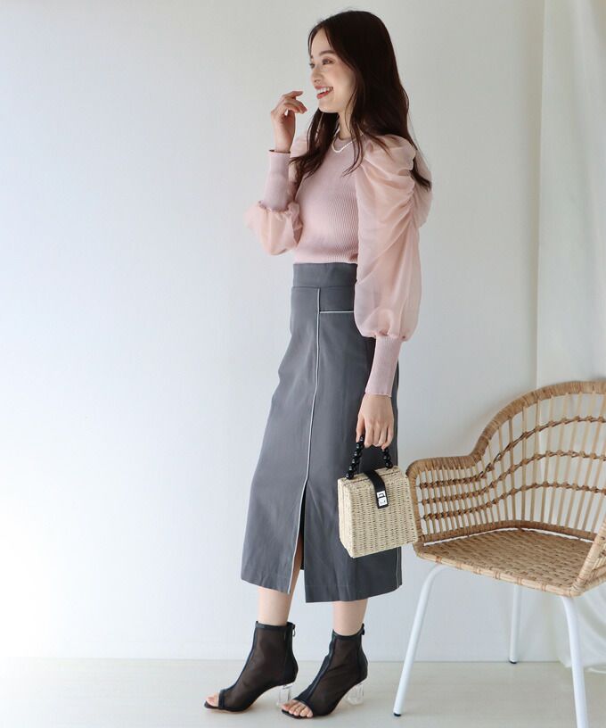 日本 BLUE EAST - 超修身剪裁後縮腰百搭長裙-米