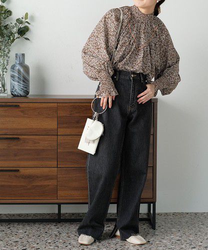 日本 Bou Jeloud - 歐風碎花澎澎袖上衣-氣質黑