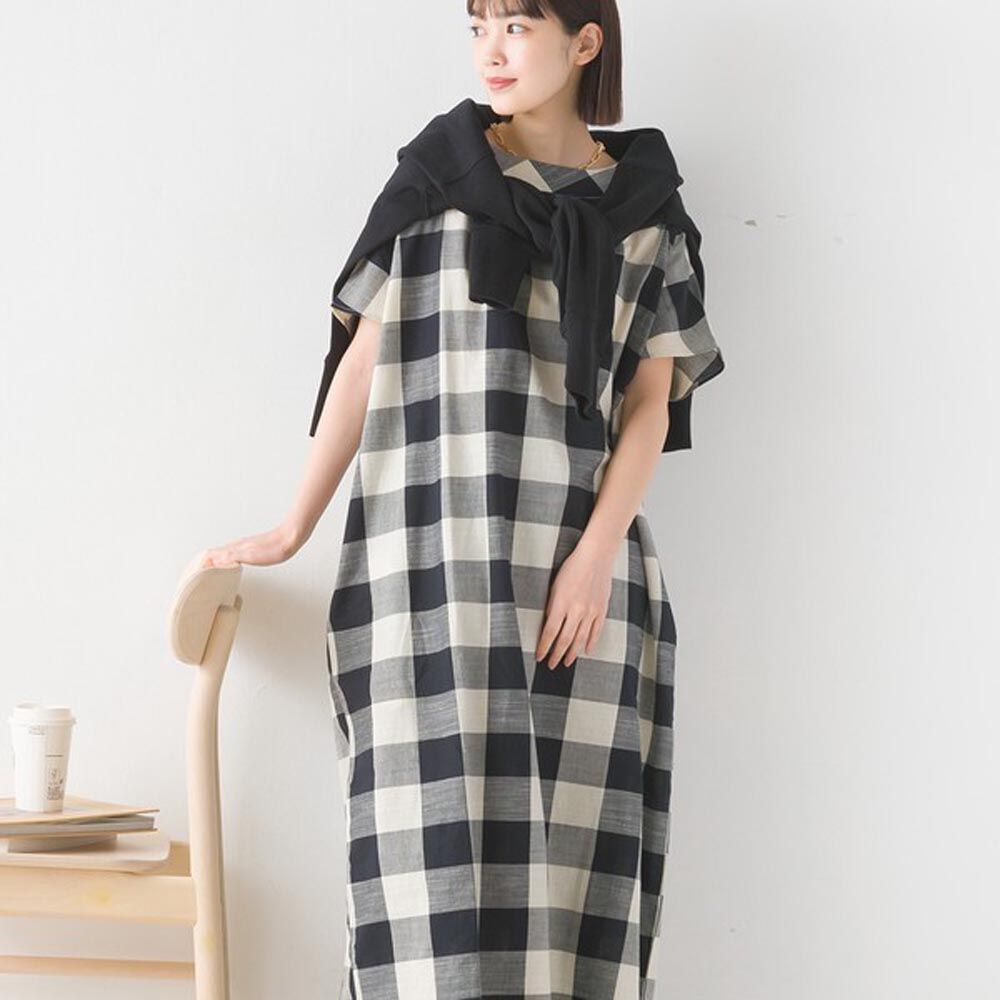 日本 OMNES - 100%純棉 清爽格紋短袖洋裝-黑白