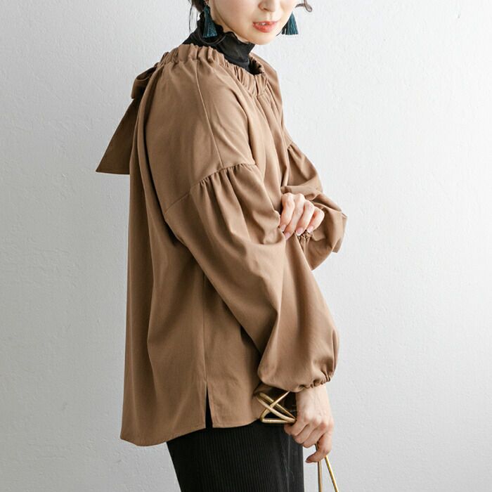 日本 ihuu - 甜美氣質後綁帶長袖上衣-橄欖綠