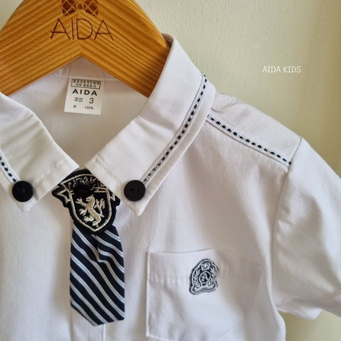 韓國 AIDA - 學院風領帶裝飾短袖襯衫-白
