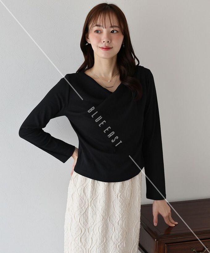 日本 BLUE EAST - 顯瘦V領垂墜感羅紋長袖上衣-黑