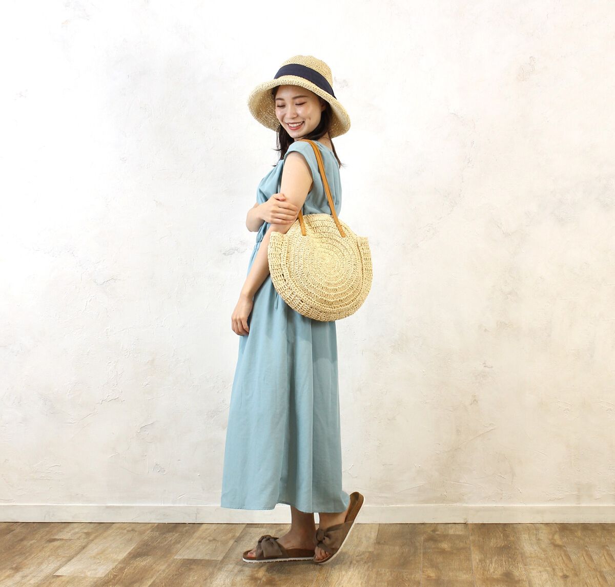 日本妞夏日最愛。草編包Ｘ編織包